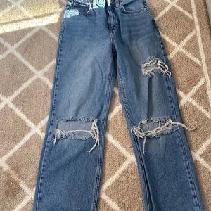 Forever 21 jeans, says US 24 but is actually more like a size 4. Good condition